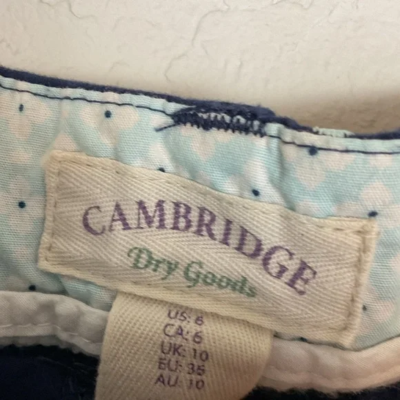 Women’s Cambridge Navy Blue Seahorse Design Shorts Size 6 - Picture 7 of 7